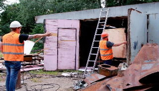 Демонтаж гаражей в Кунгуре, цена от 1774 руб. – услуги под ключ от 2Землекопа-Кнг