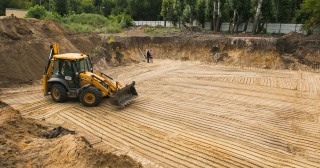 Разработка котлована Кунгур, цена от 313 руб./м3.